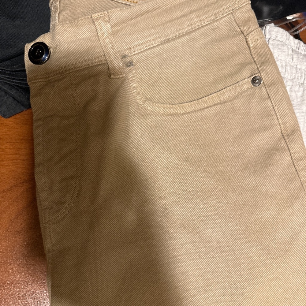 Boggi trousers in beige